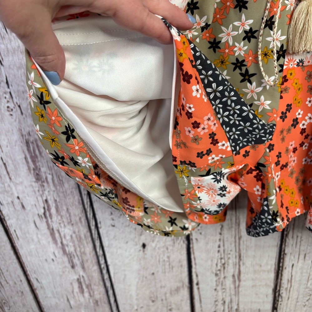 🏷️NWT GiGiO Patchwork Romper Size Medium Multicolor Floral Pattern Kimono Sleeve - Picture 6 of 16